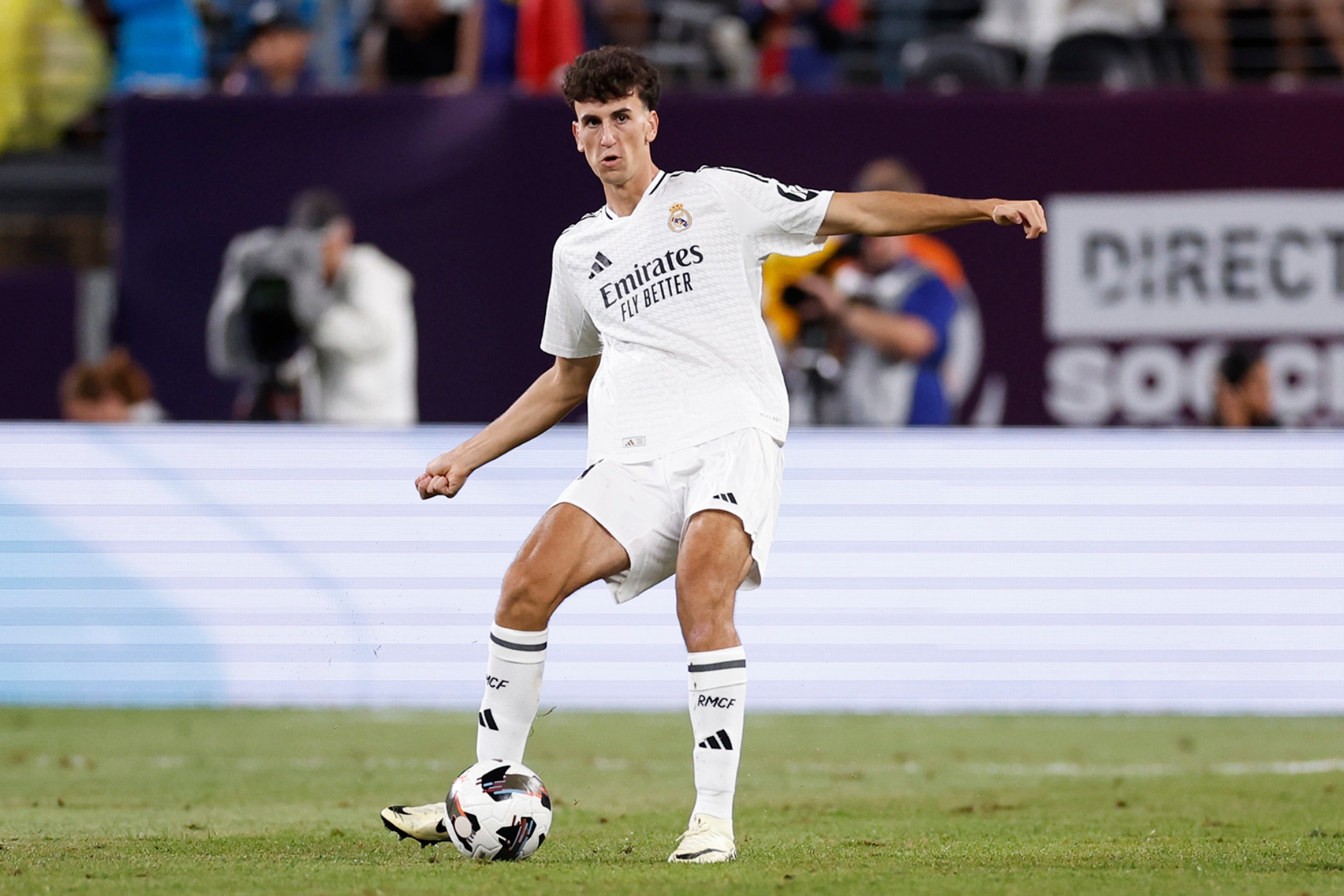 Fichaje Real Madrid: Jacobo, central disponible para Ancelotti